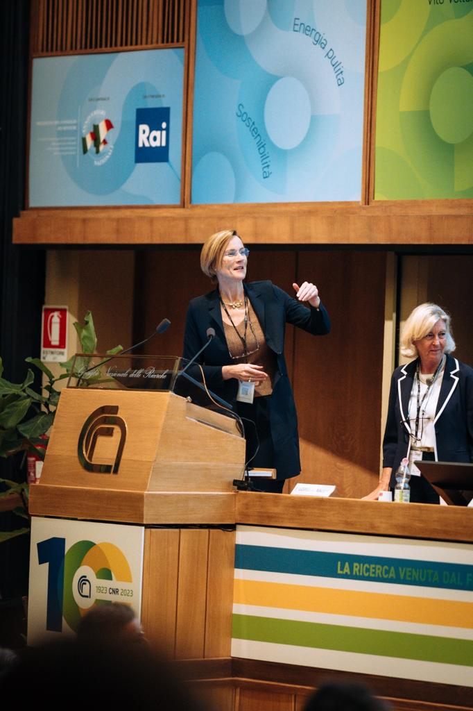 Marialuisa Lavitrano and Ute Gunsenheimer